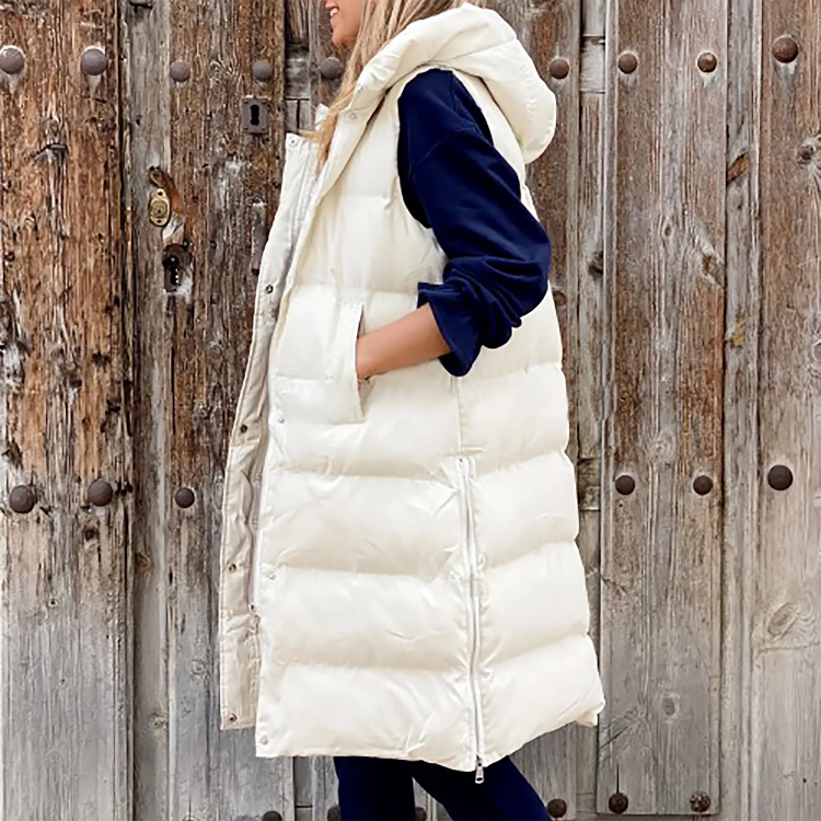 Nikki Bodywarmer | Trendy quilted long body warmer for women with hood for spring