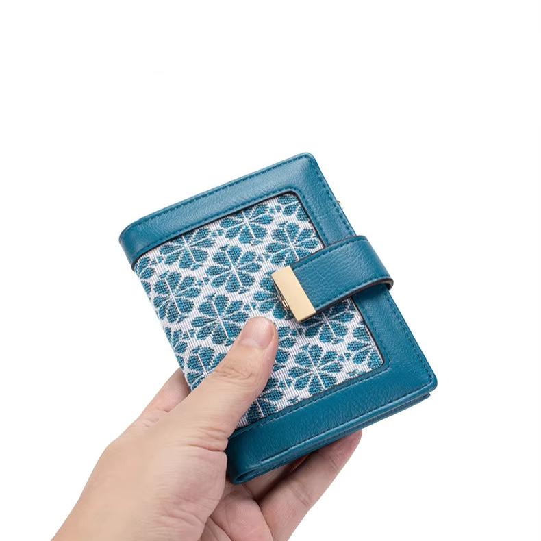 Denver | Women's RFID-blocking Passport Holder Travel Wallet