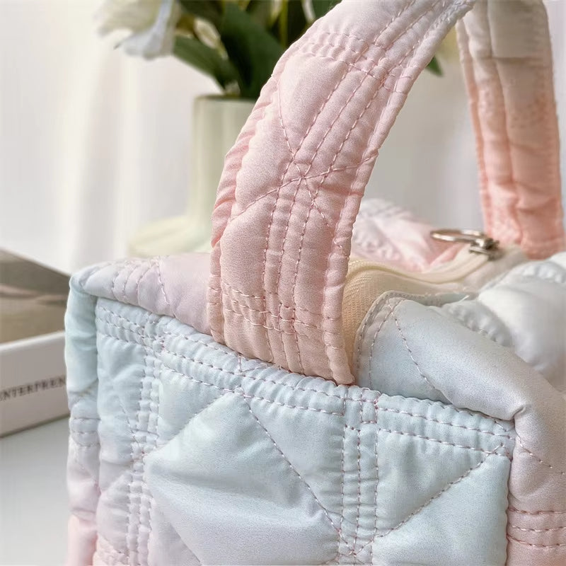 Lilia | Stylish and compact quilted cosmetic bag