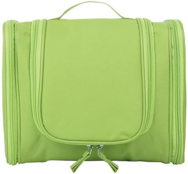 Nyomi | Stylish and multifunctional hanging toiletry bag