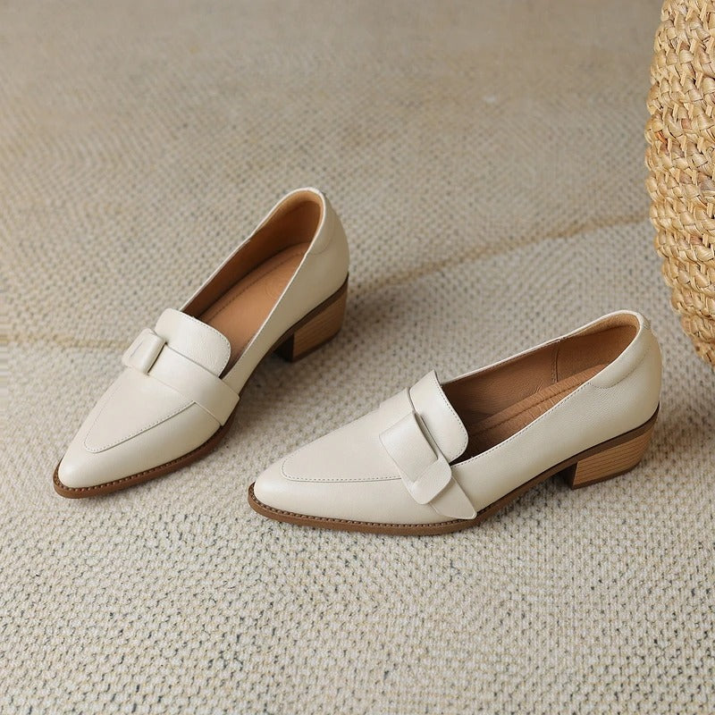 NOVAM | Leather Pumps Classic