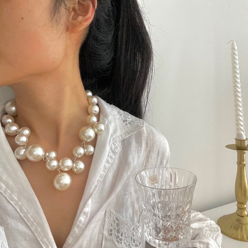 AzureLustre | Elegant Pearl Necklace for Timeless Beauty