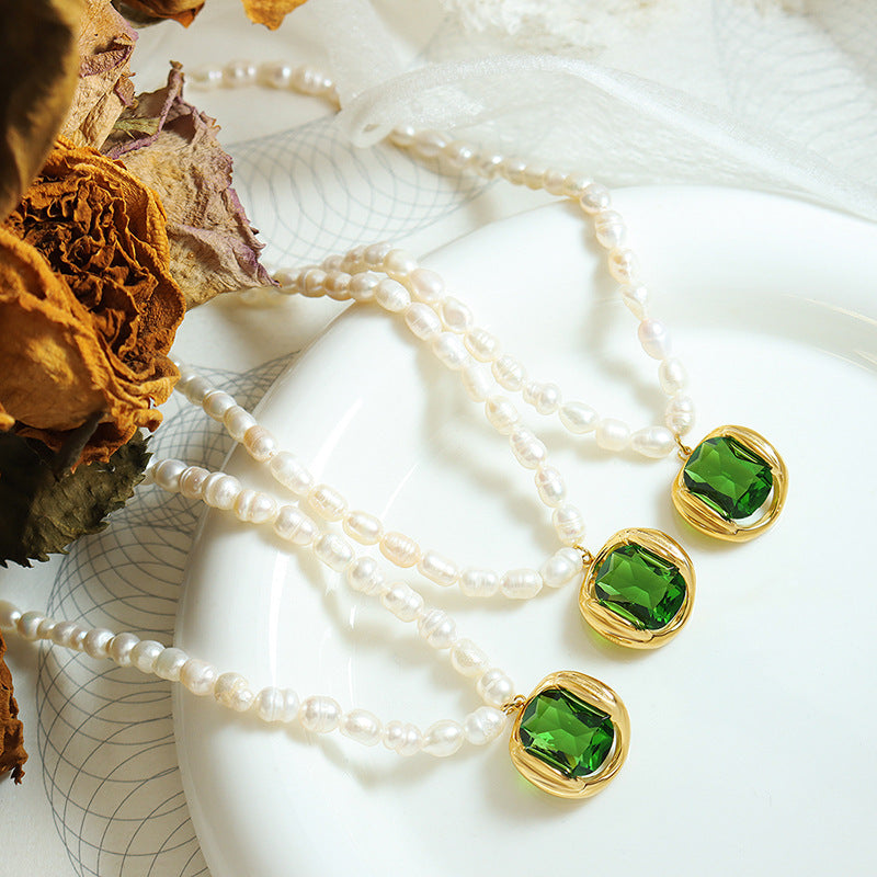 LAYLA | Green Zircon Pendant Pearl Necklace