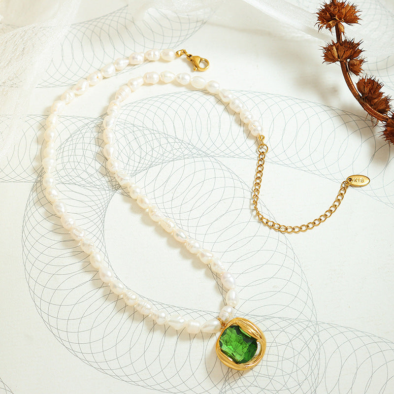 LAYLA | Green Zircon Pendant Pearl Necklace