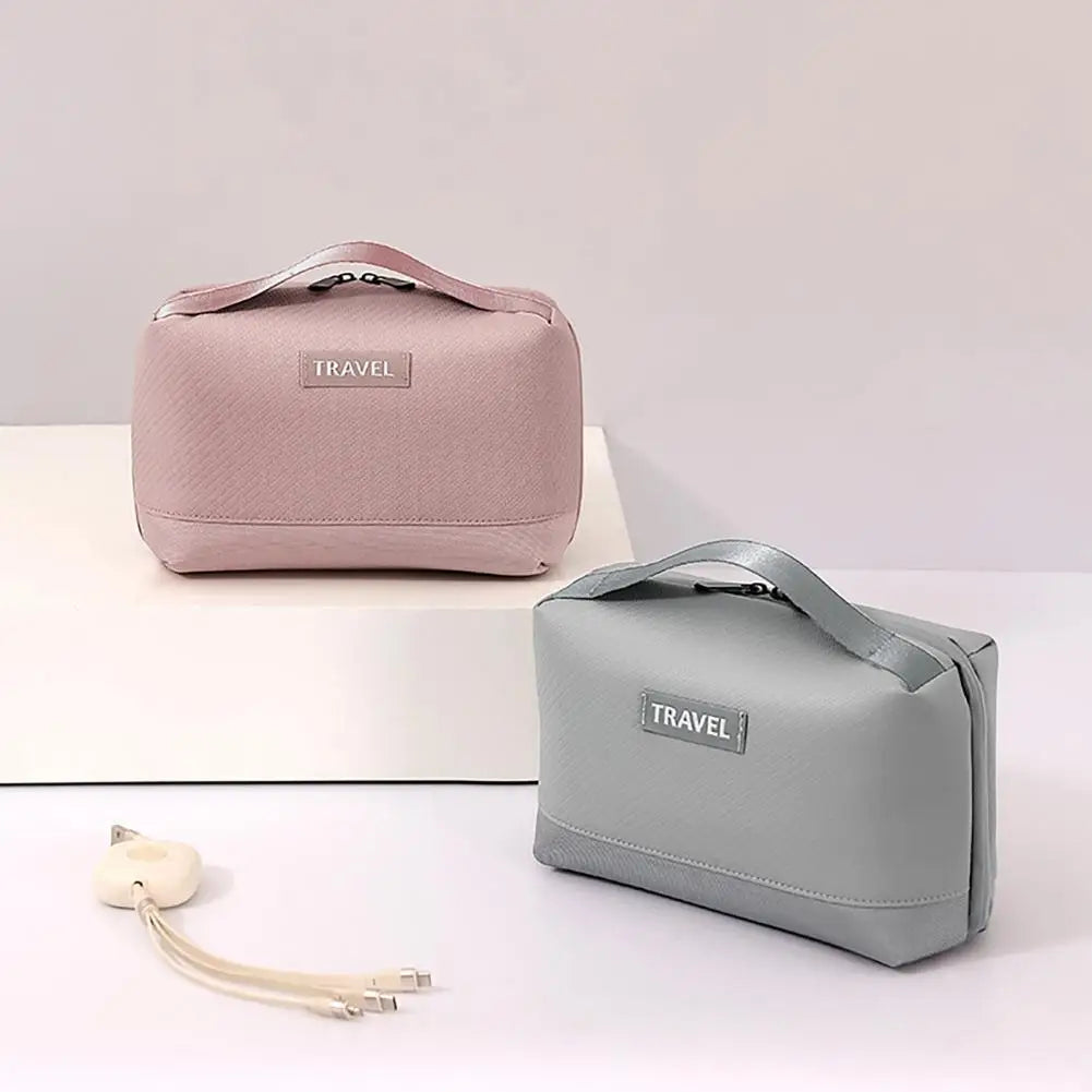 Solene | Stylish organizer with large capacity, waterproof cosmetic bag