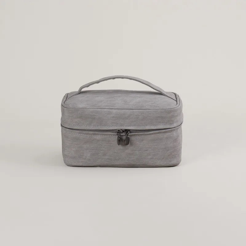 Judith | Stylish Cosmetic Bag with Large Capacity