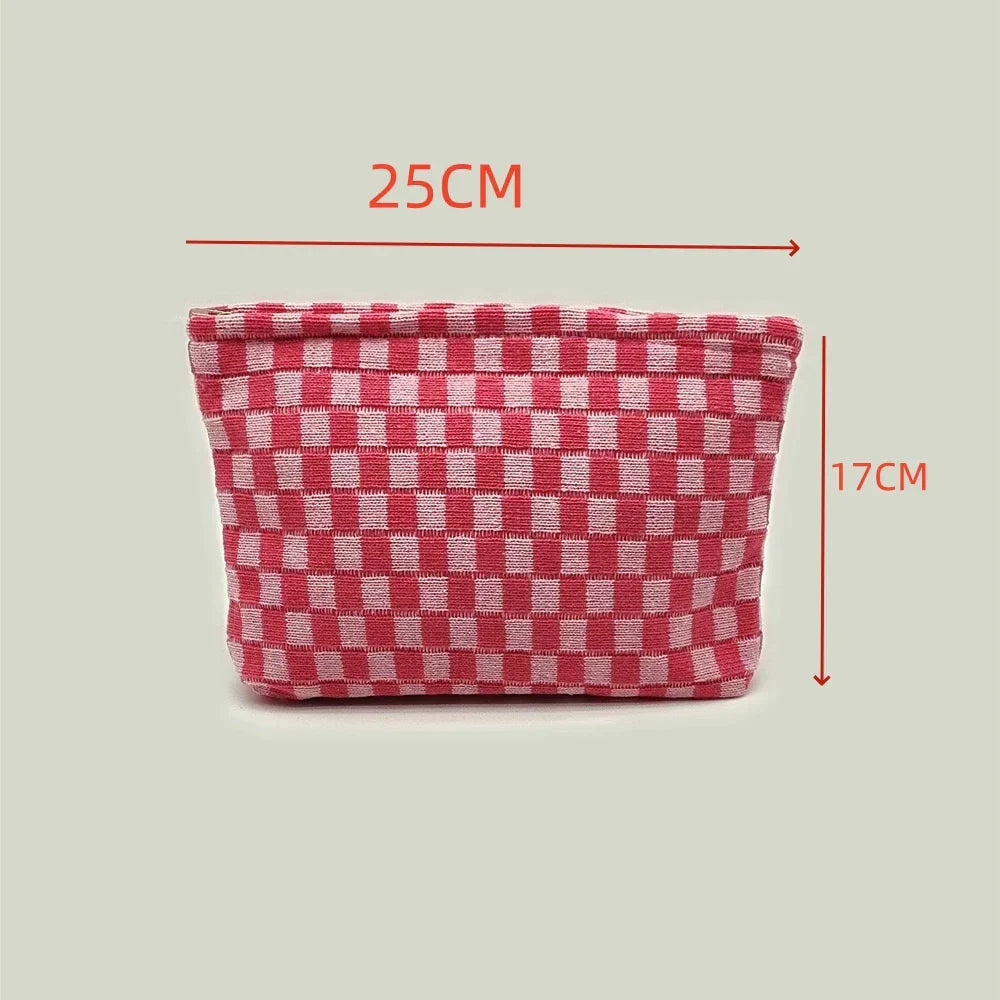 Ruthie | Checkered Aesthetic Makeup Pouch