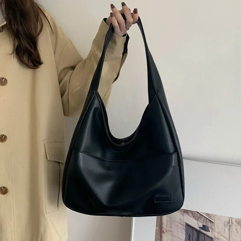 Timeless Leather Shoulder Bag for Effortless Elegance