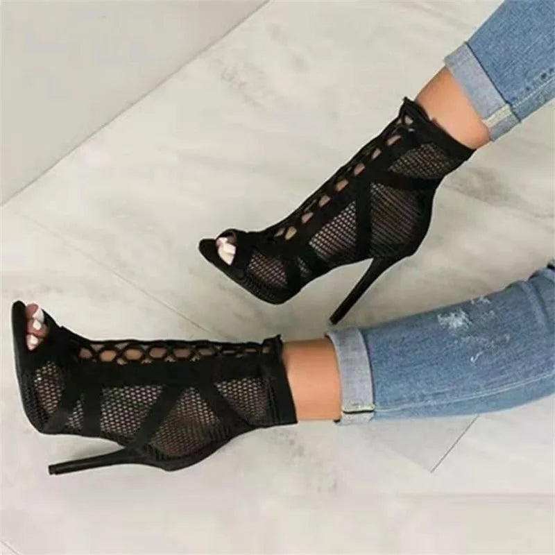 NICKA | Lace-up Sandals with Casual Mesh