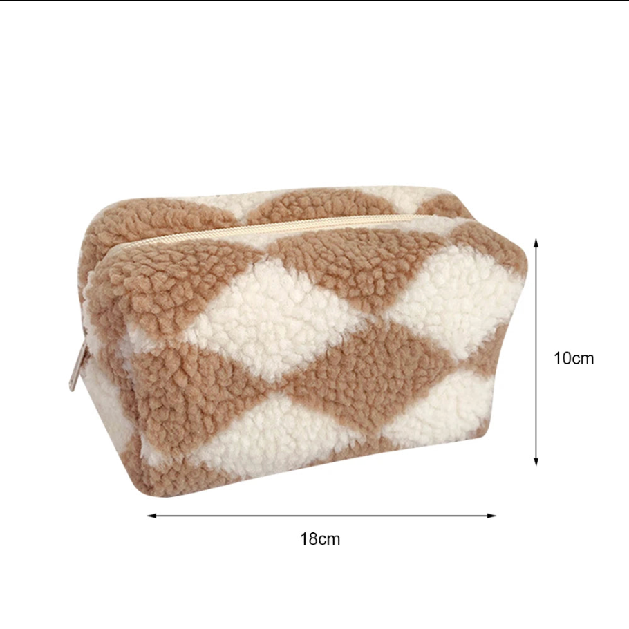 Jazmine | Checkered Soft Plush Makeup Pouch