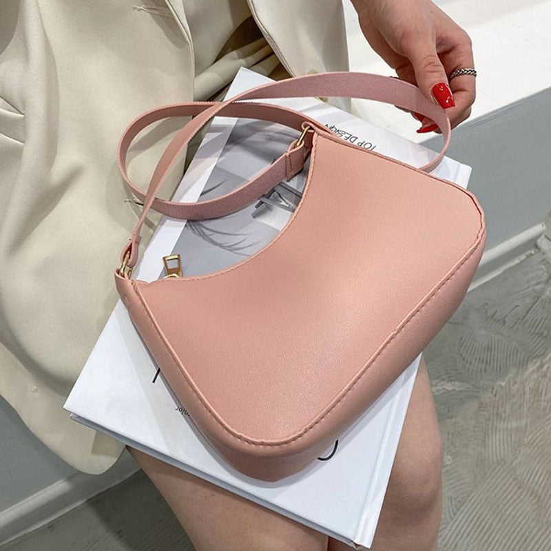 ELLIN | Timeless Charm and Elegant Leather Handbag