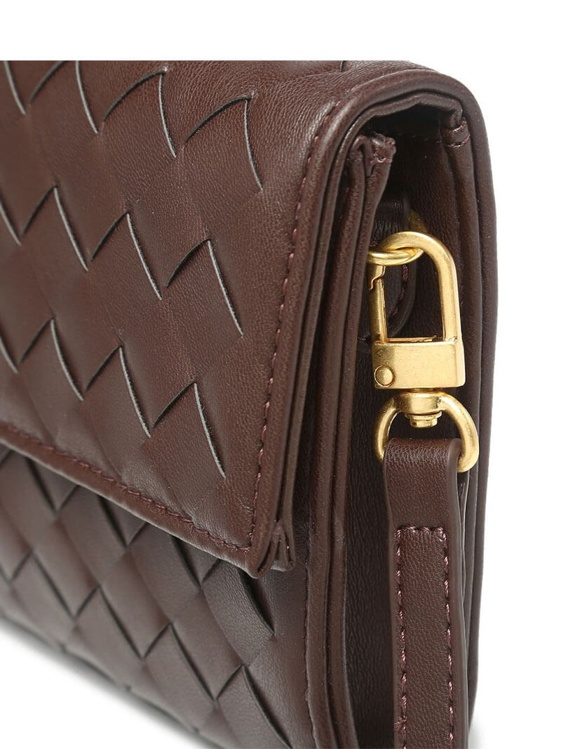 Arviel | Luxe Woven Handbag with Golden Closure