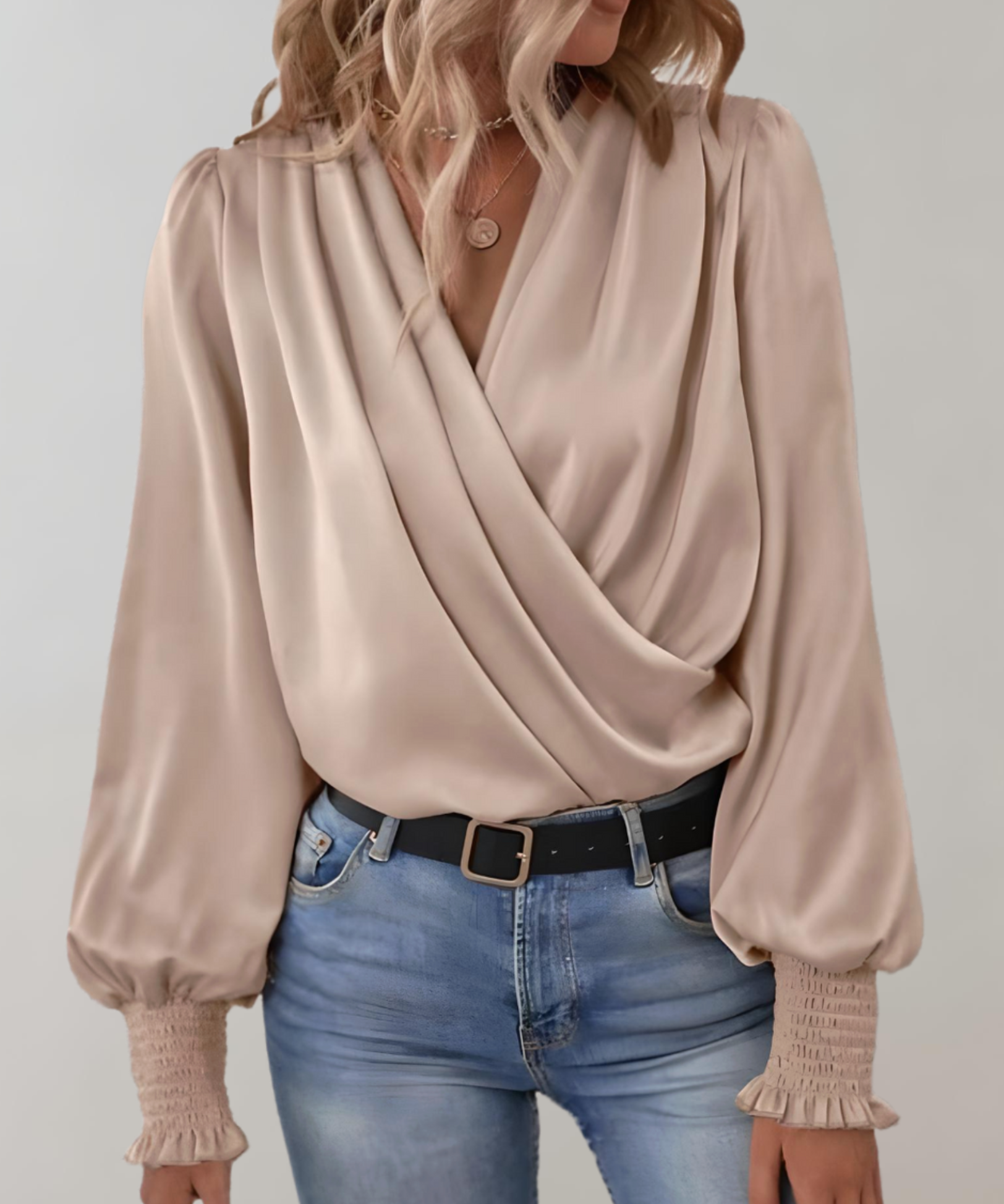 Adrianna | Sophisticated Long-Sleeve Blouse