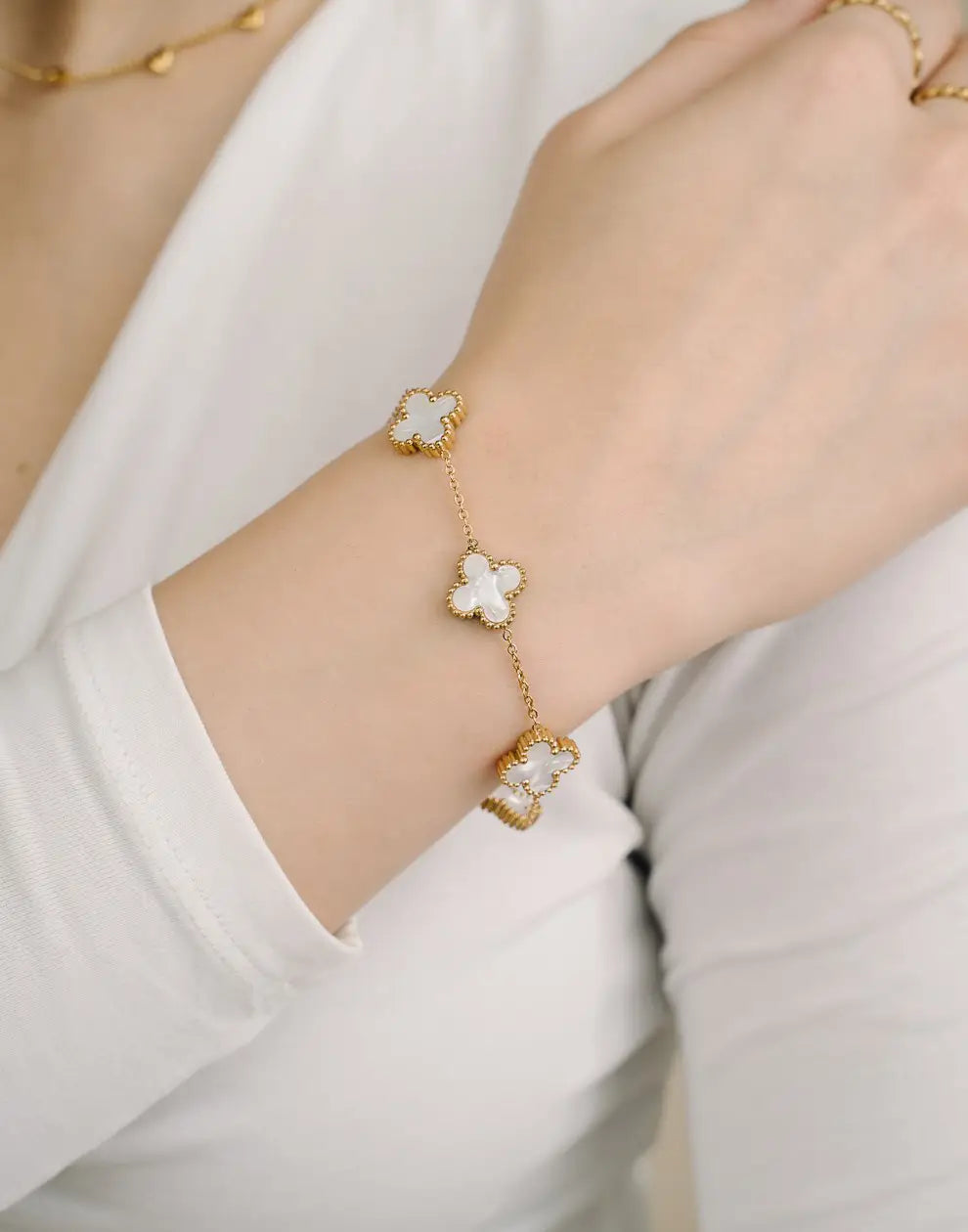 LuckyBloom | Five-Leaf Clover Bracelet