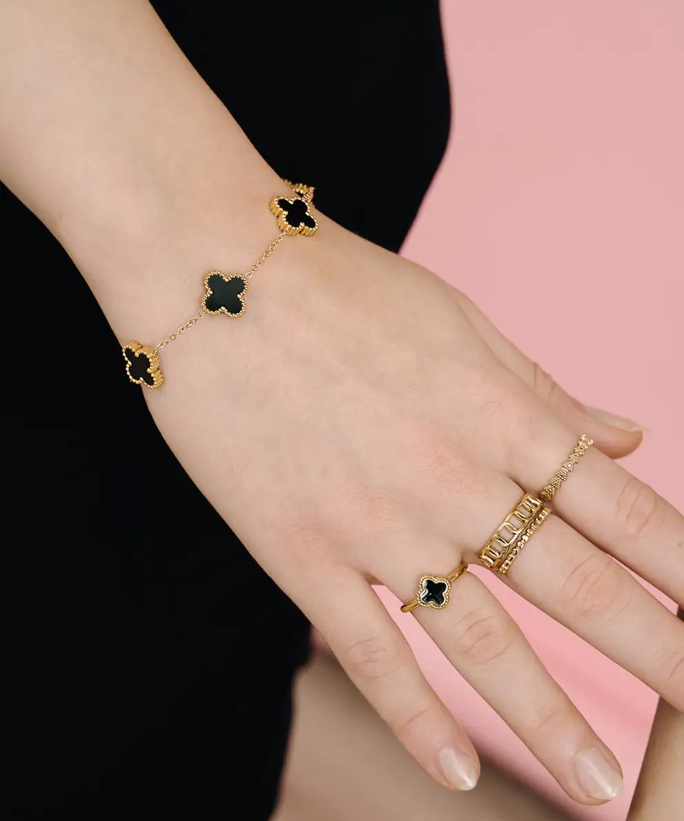 LuckyBloom | Five-Leaf Clover Bracelet