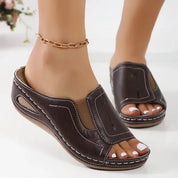 Amiyah | Comfortable and Lightweight Sandals